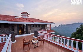 Cliffhanger Resort Gaganbawda